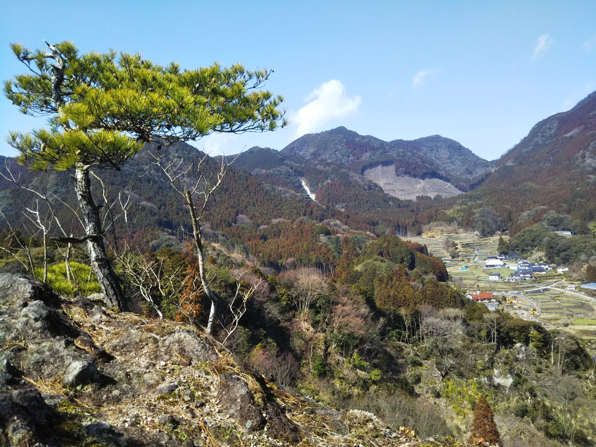 岩屋神社 深倉峡 英彦山界隈花散策 02 22 いーさんさんの釈迦ヶ岳 大日ヶ岳 岳滅鬼山の活動日記 Yamap ヤマップ