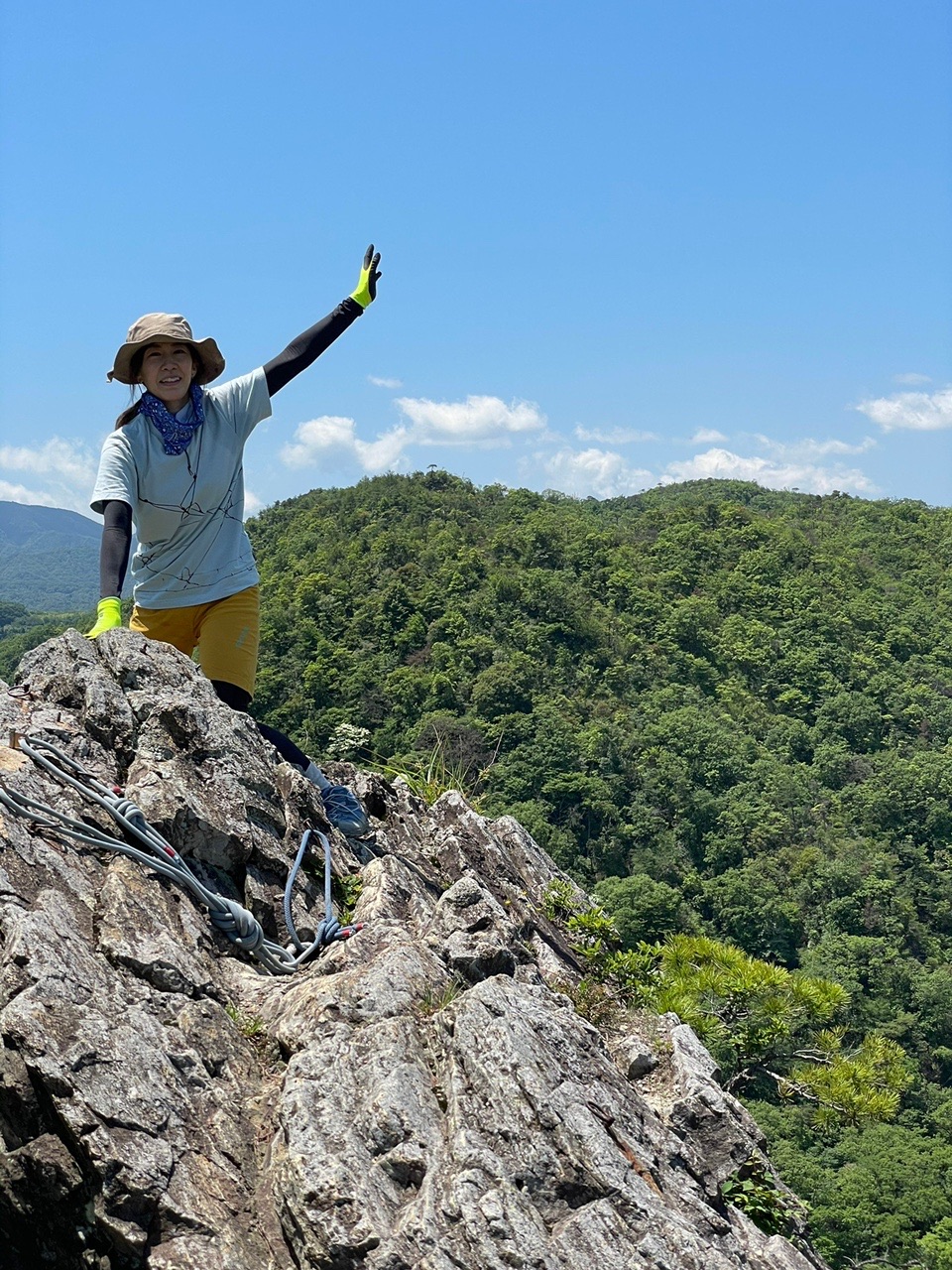 リベンジ百丈岩とローソク岩 よっちゃんさんの百丈岩 鎌倉峡の活動データ Yamap ヤマップ