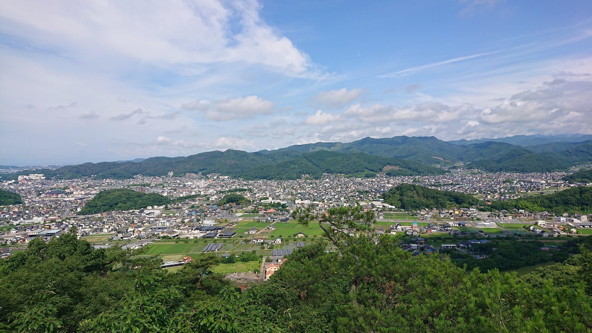 樺崎八幡宮から足利百名山(樺崎城山・浅間山・雷電山・あわぎ山・菅東山 ) / あいてぃい65さんの鳩ノ峰・山王山・寺久保山の活動データ