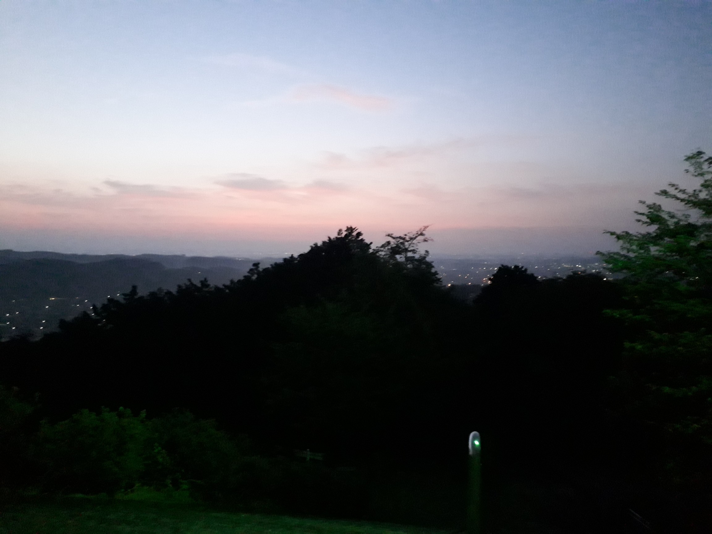 西高取山の日の出 イーグルス16さんの大高取山の活動日記 Yamap ヤマップ