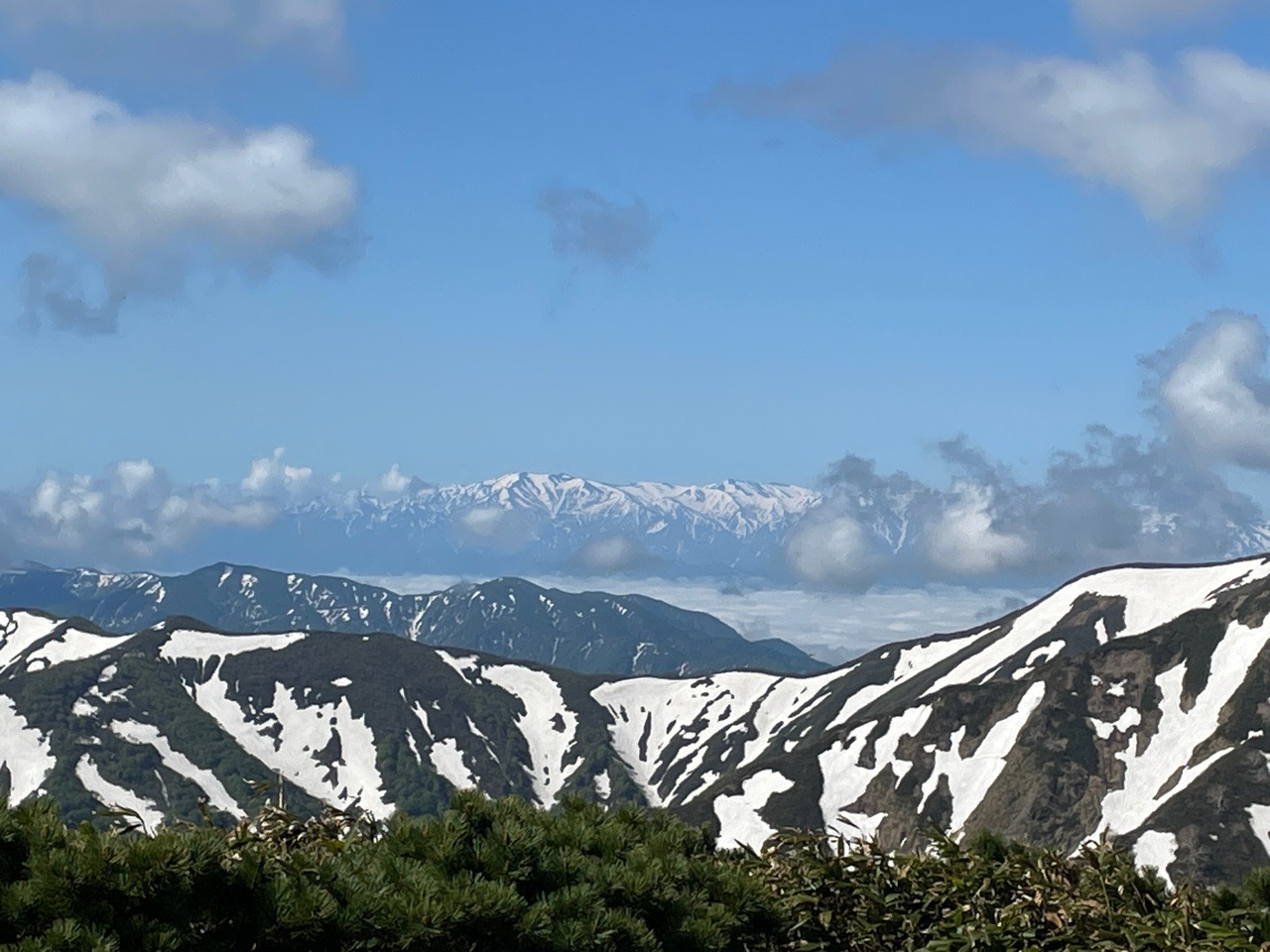日本百名山 朝日連峰縦走 ずんこさんの大朝日岳 朝日連峰 祝瓶山の活動データ Yamap ヤマップ