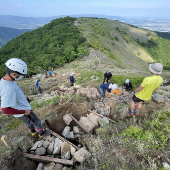竜ヶ岳登山道整備の会