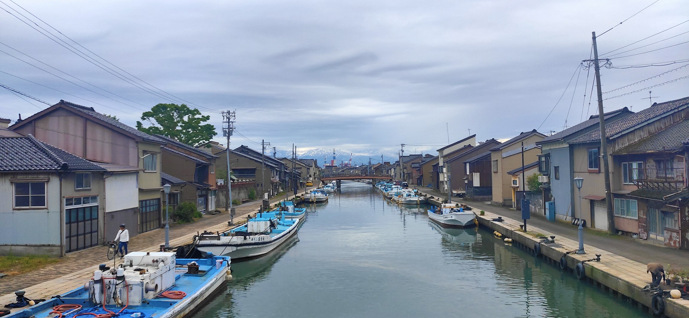 日本のベニス 新湊内川 端から端まで Takanoさんの高岡市の活動データ Yamap ヤマップ