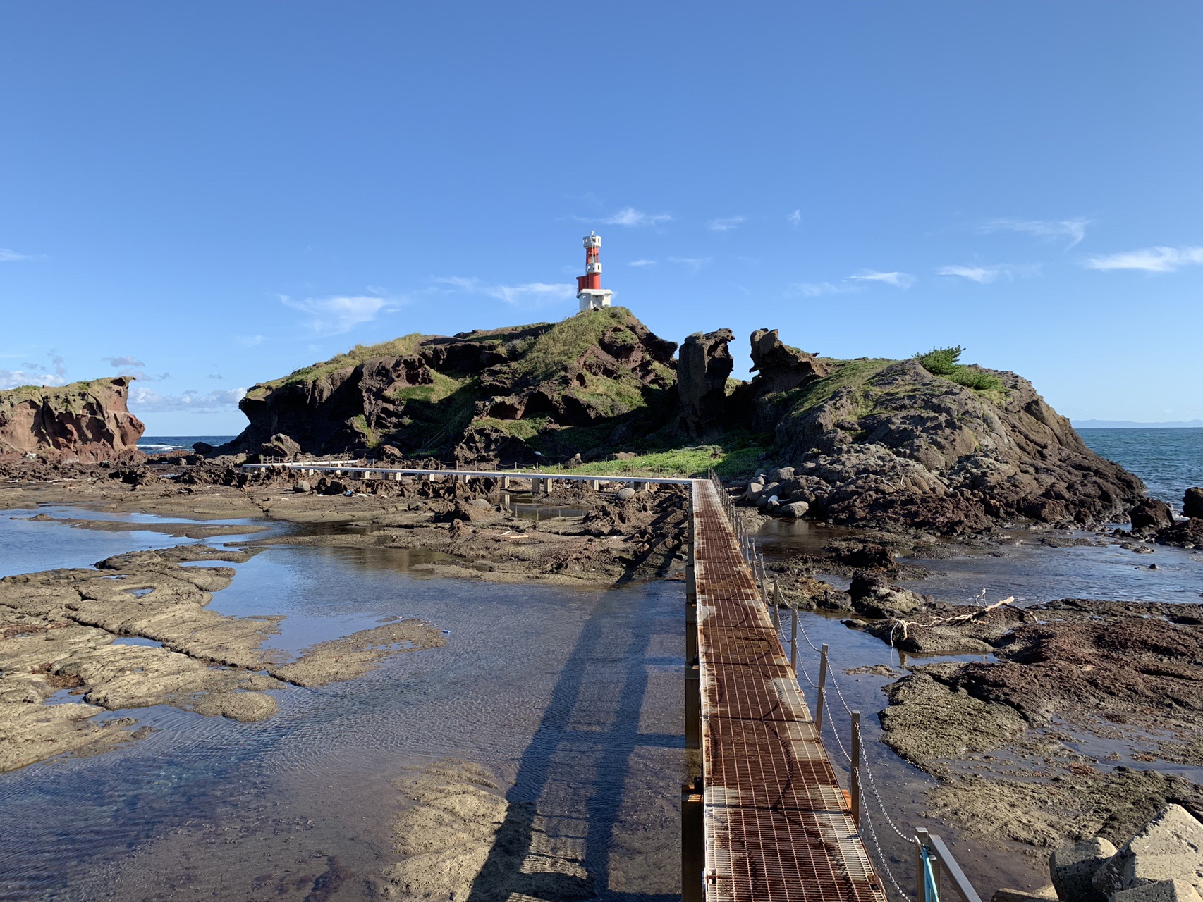 青森 秋田周遊の旅 千畳敷 弁天島灯台 不老不死温泉 19 09 13 ひでくんさんの白神岳 蟶山 大峰岳の活動データ Yamap ヤマップ