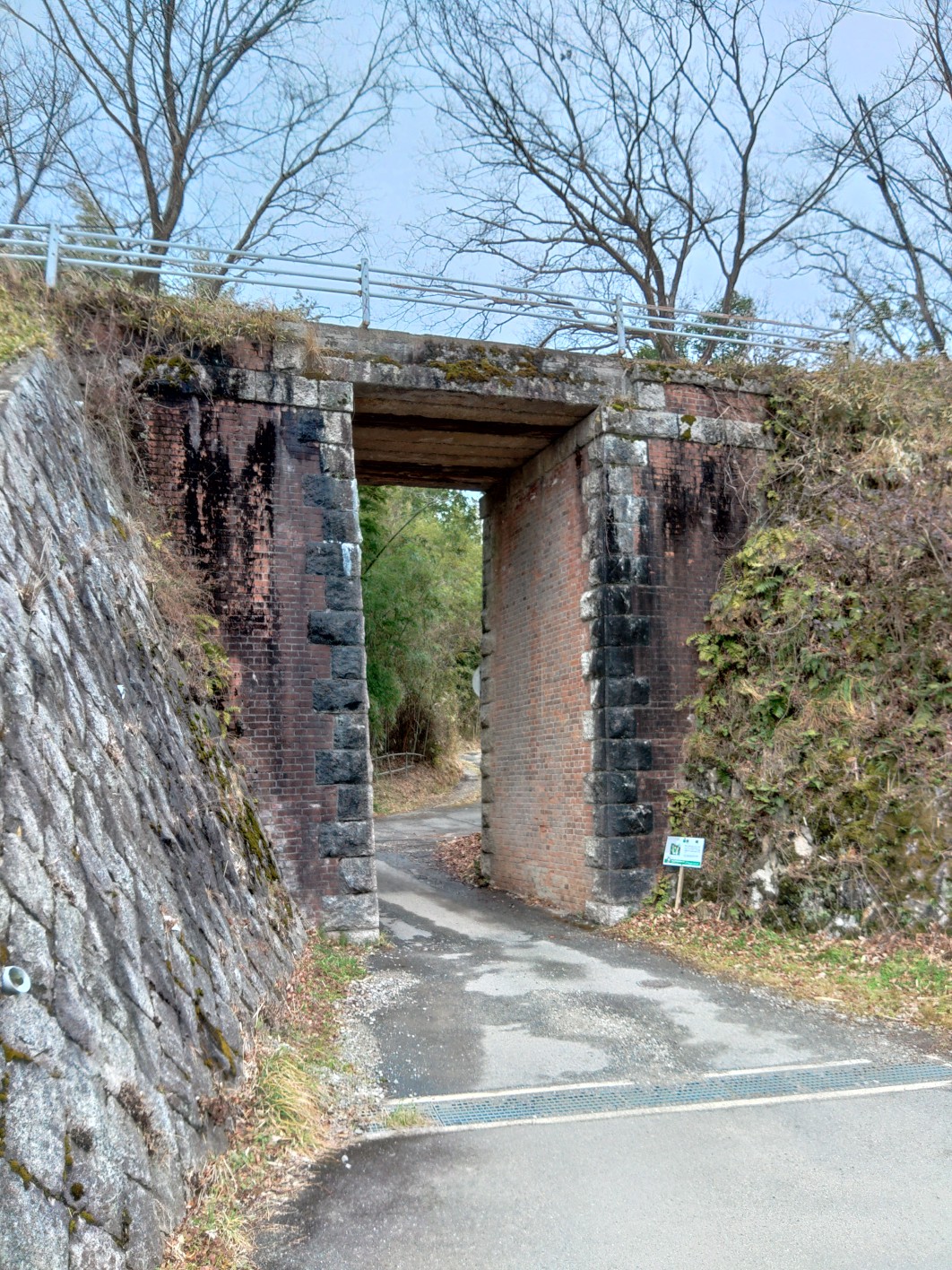 超お買い得 幻の遺構めぐりマップ 平成27年発行 奈良 木津川 廃線 観光 Zamsgallery Com