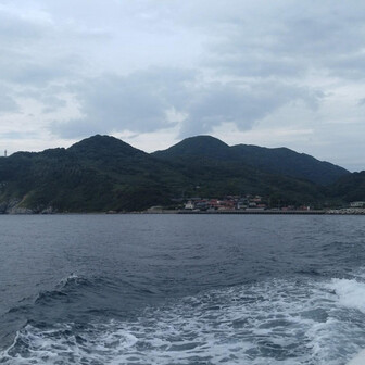 金比羅山・蓋井島 島の全景