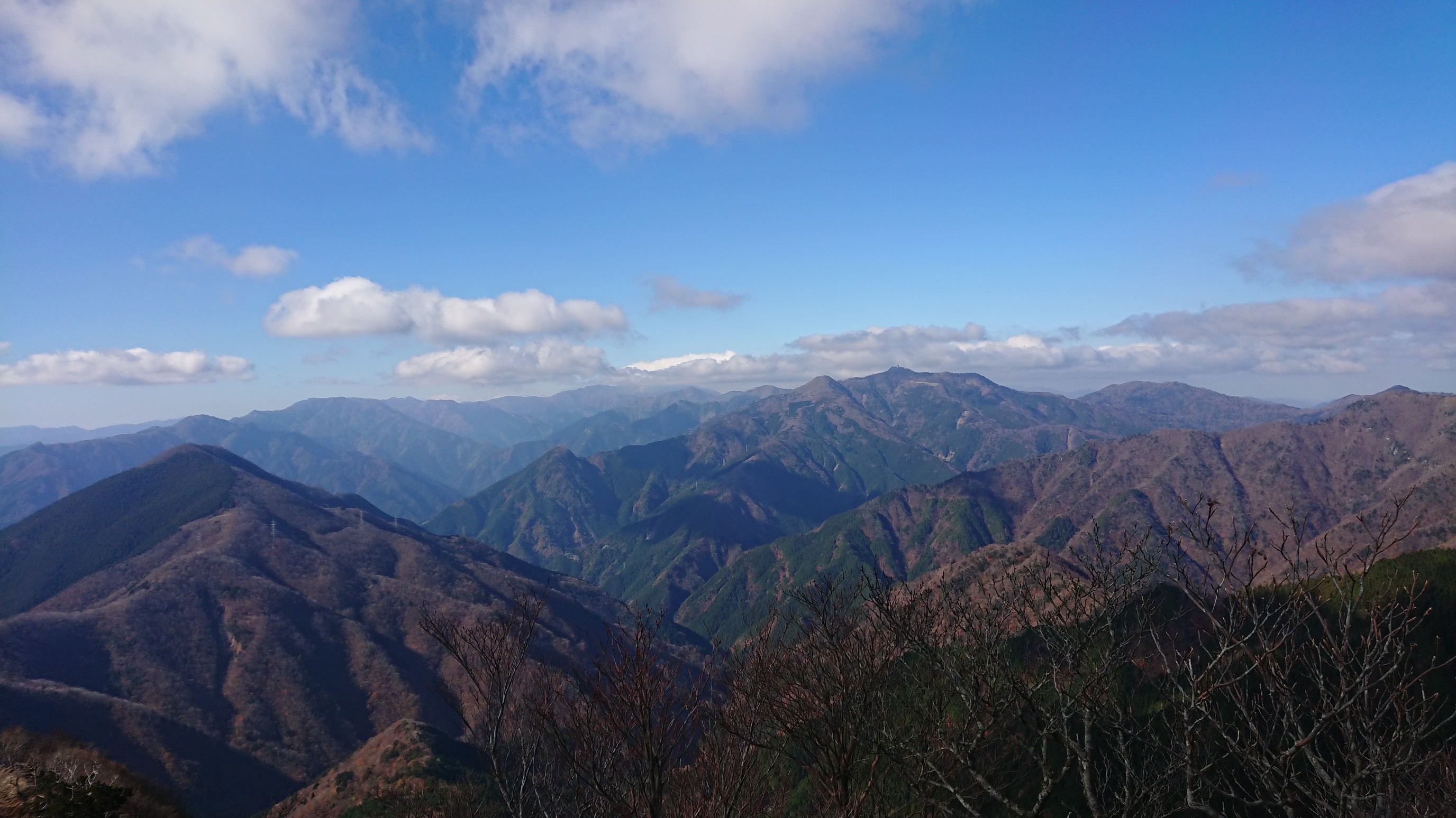 へんど滝から高丸山へ 19 11 Takaさんの雲早山 高丸山の活動データ Yamap ヤマップ