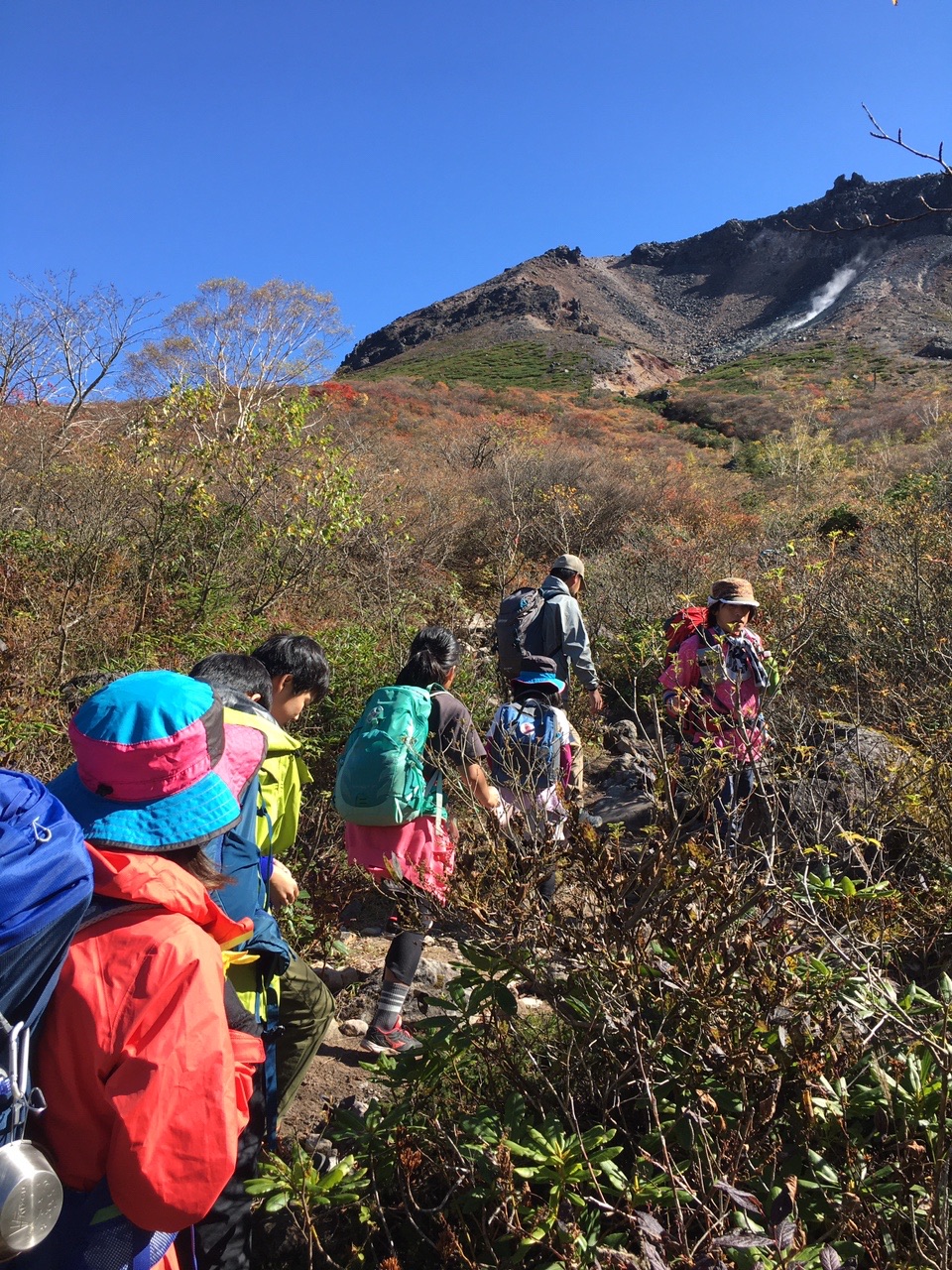 茶臼岳 那須岳 から板室温泉グリーングリーン 21 10 11 Daiichiro0109さんの茶臼岳 那須岳 三本槍岳 赤面山の活動データ Yamap ヤマップ