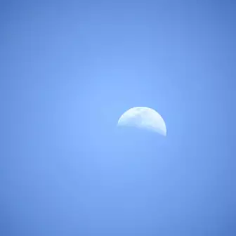 月を望遠パパラッチ！！