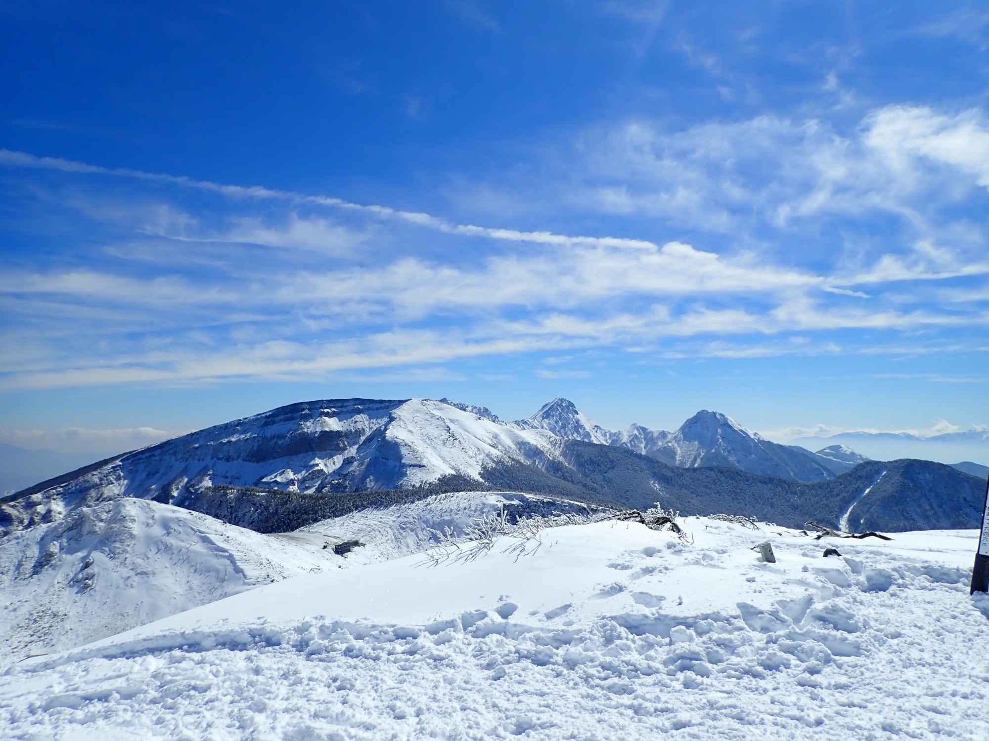 天狗岳 根石岳 ニュウ 黒百合ヒュッテ泊 渋の湯から Hayashibaさんの八ヶ岳 赤岳 硫黄岳 天狗岳 の活動データ Yamap ヤマップ
