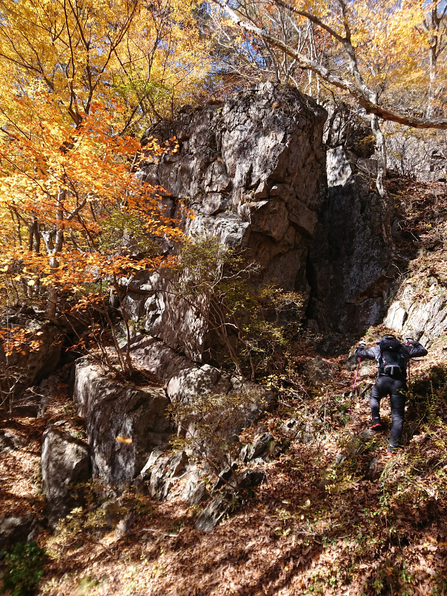 久慈平岳と 胎内くぐり Takaさんの久慈平岳の活動データ Yamap ヤマップ