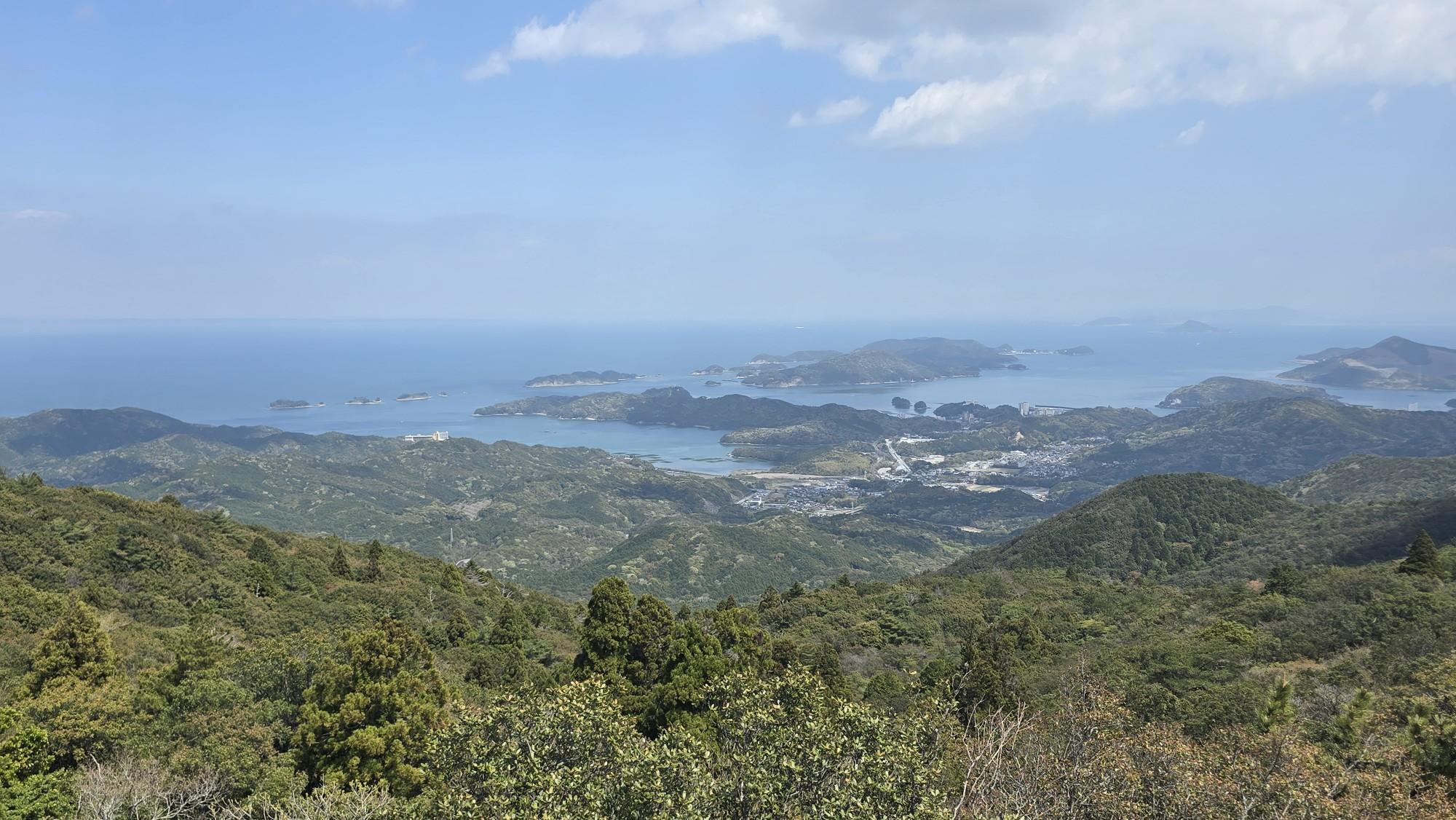 朝熊山 伊勢湾を一望できる丘⚓🌊🚢 / masakiさんの朝熊ヶ岳（朝熊山）・鼓ヶ岳・鷲嶺（袴腰山）の活動データ | YAMAP / ヤマップ