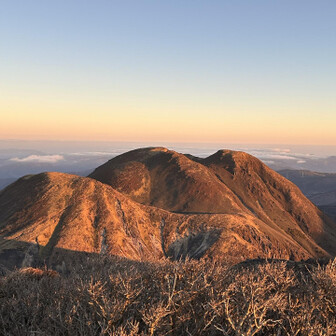 三俣山もピンク