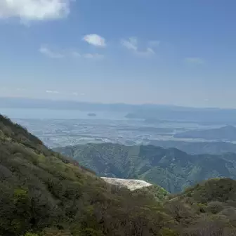 下山してからレストハウス横の展望台よりの景色。琵琶湖がよく見えてます。