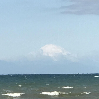 小川