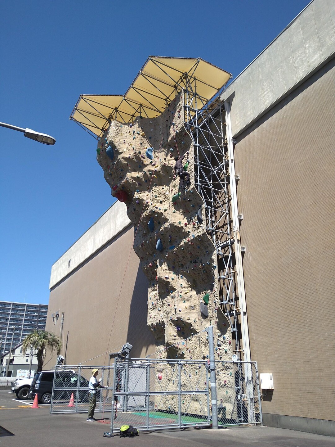 4月8日（土曜日）は、宮崎県体育館の外壁... / motoさんのモーメント YAMAP / ヤマップ