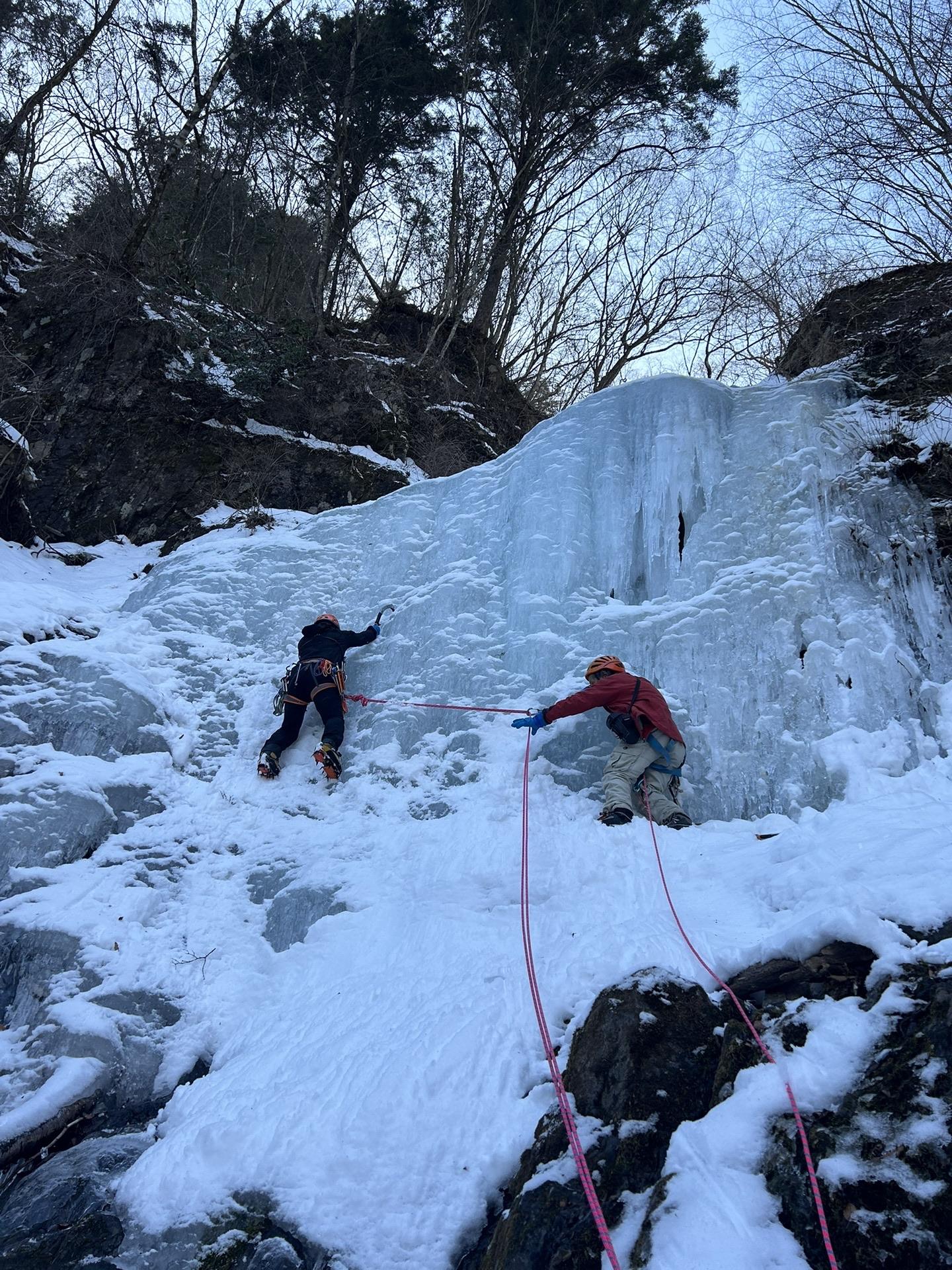 まさか😆のアイスクライミング@三ッ峠・四十八滝沢 / なんこさんの三ッ  