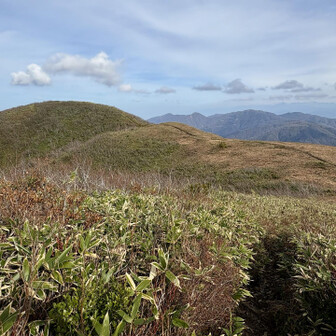 金剛堂山 中金剛から前金剛へ