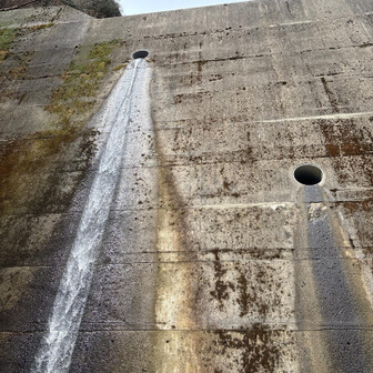 六甲山・長峰山・摩耶山 ホチキス堰堤③