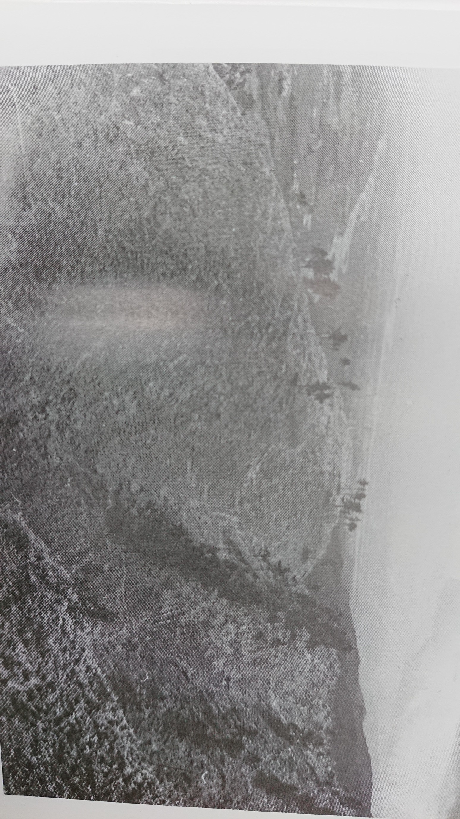 木六山・銀次郎山 S30年に撮られた神戸山山頂から本丸辺り
✳️「村松町史」より