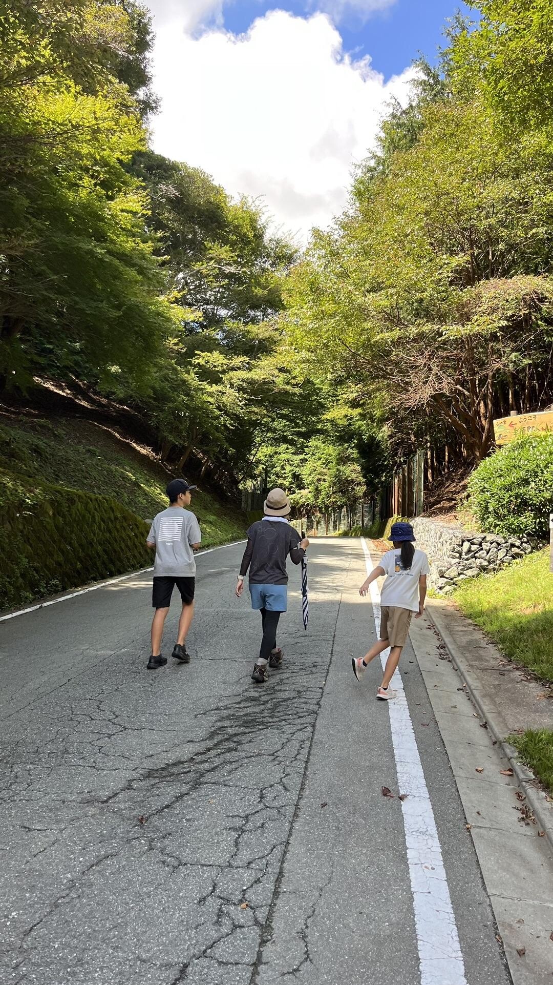 家族で堀坂山🏞️ 地元で手軽な山へ、家... / YUMAPさんのモーメント YAMAP / ヤマップ