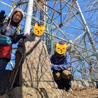 堂平山・笠山（乳房山）・大霧山 その前に剣ヶ峰山頂ゲットしていきます
西側の斜面では大がかりに伐採中