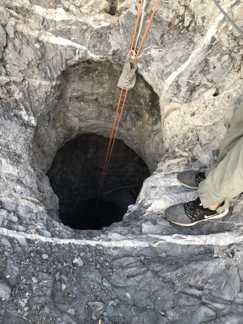 悪魔の喉 と呼ばれる鉱山跡を探索 21 10 24 Bullettrain さんのウォーキングの活動日記 Yamap ヤマップ