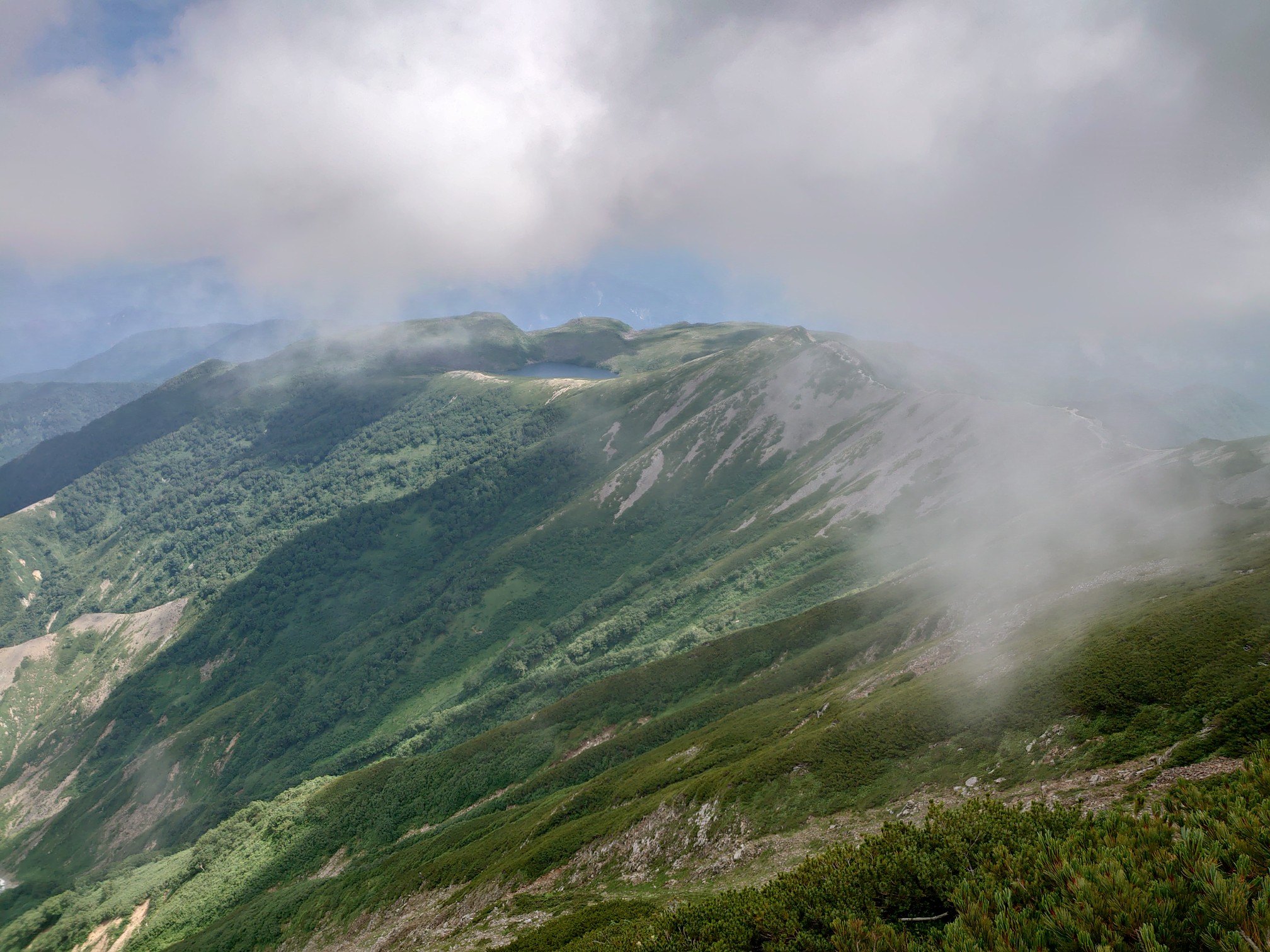 白馬岳 小蓮華山ｰ猿倉から栂池 夜行バス日帰り Ehasegawaさんの白馬岳 小蓮華山の活動データ Yamap ヤマップ