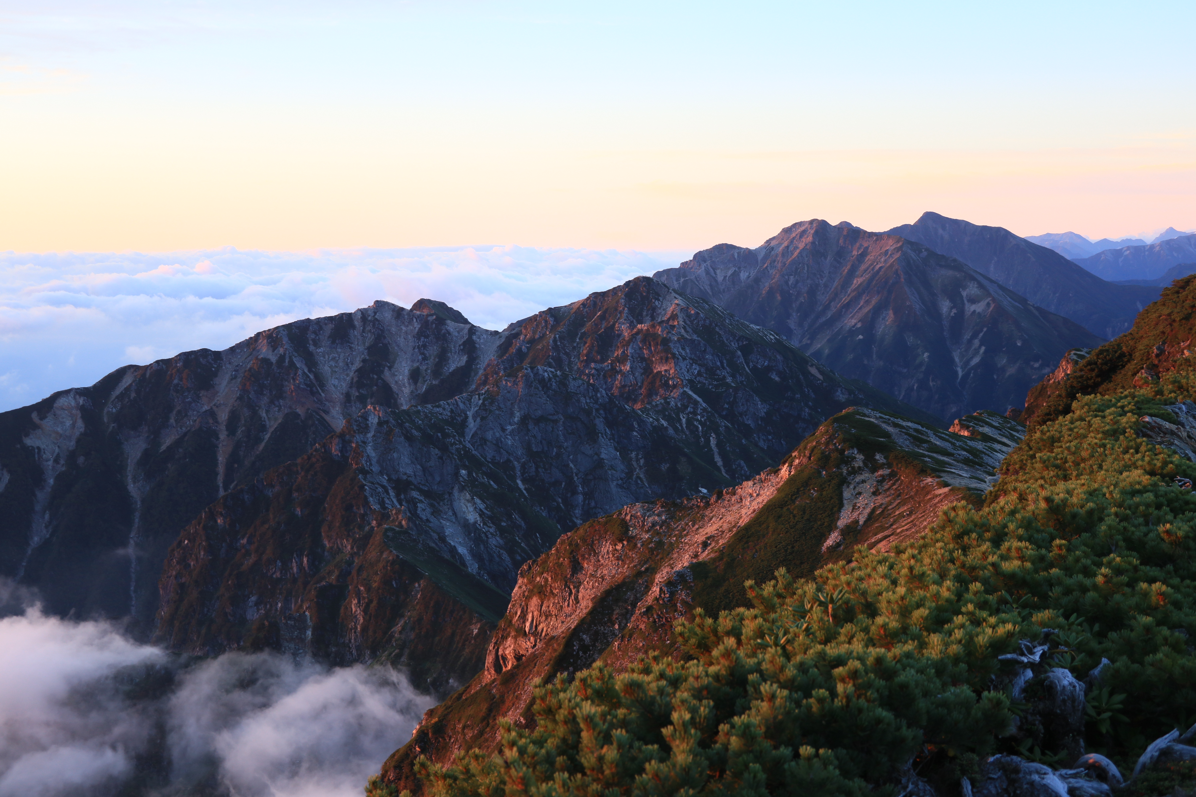 二大キレット縦走の予定が まさかの撤退 白馬岳 唐松岳 五竜岳 Uckyoeiさんの鹿島槍ヶ岳 五竜岳 五龍岳 唐松岳の活動データ Yamap ヤマップ