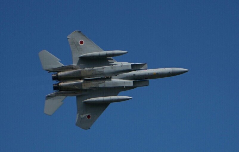 107 蒼天とコントレイル 八戸市の写真6枚目 そんな三沢ベース最大のイベントが航空祭で Yamap ヤマップ