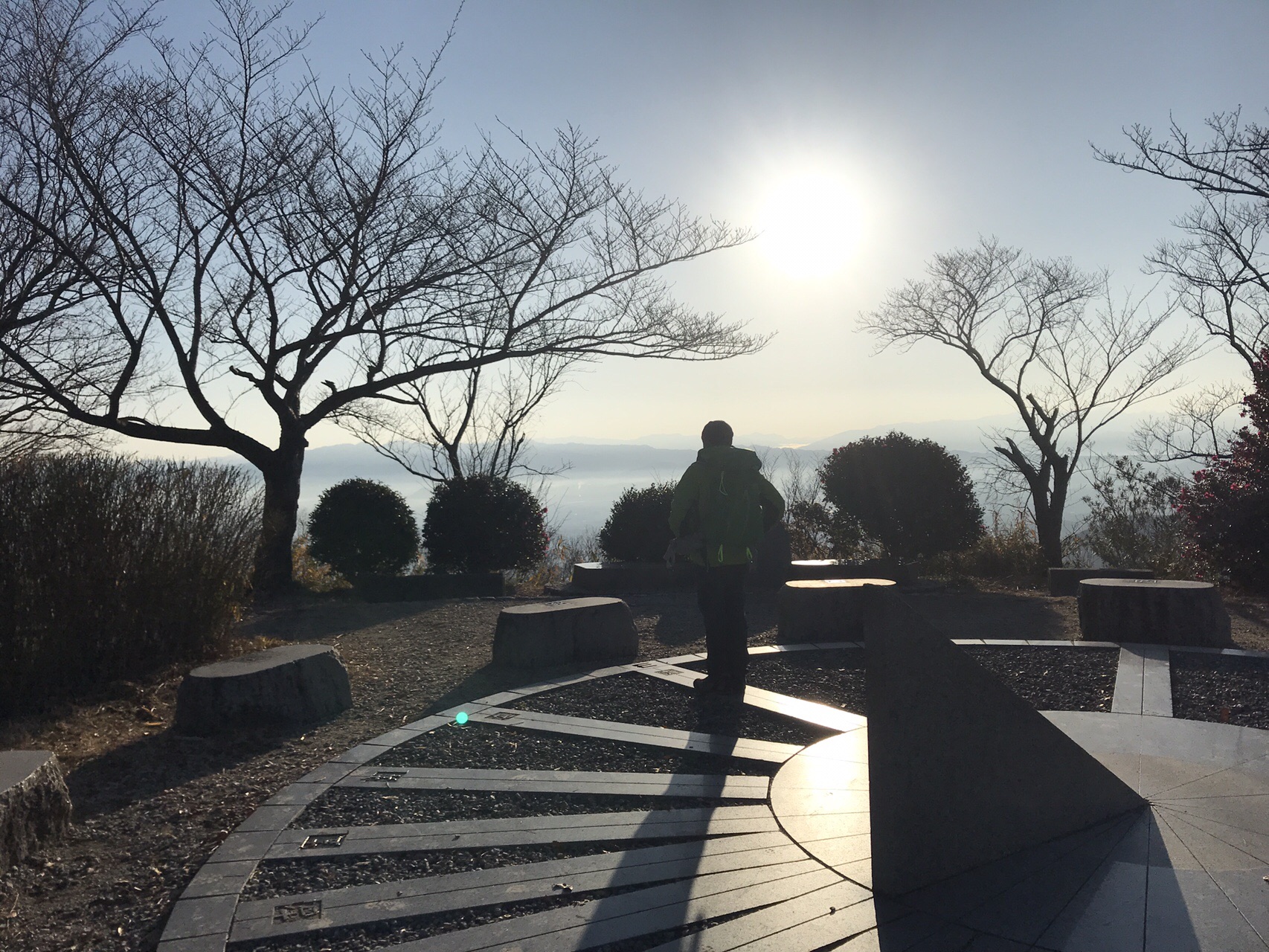 二上山の登山ルート情報 ハイキングも楽しめるコースや楽しみ方をご紹介 暮らし の